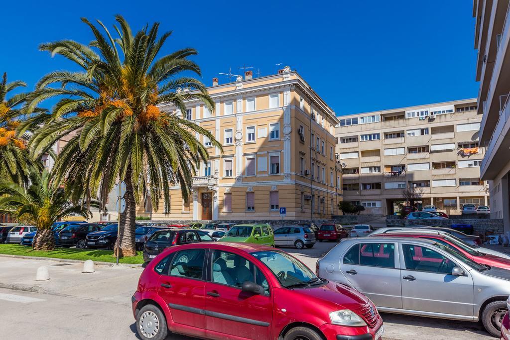 Lux Apartment Near Bridge Ζαντάρ Εξωτερικό φωτογραφία